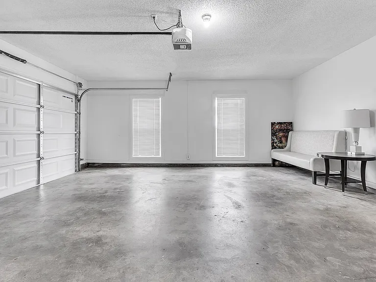 7650 Hedgington Dr — Photo 41