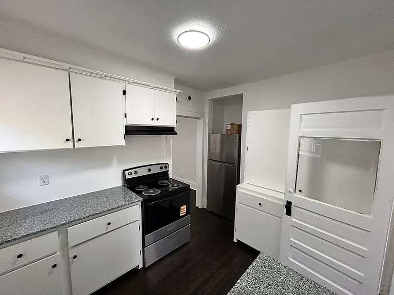 1316 NW 9th St #1/2 — Photo 23
