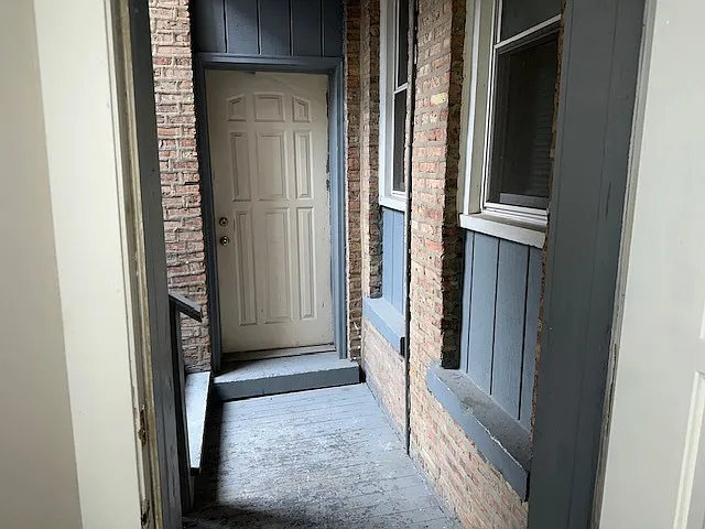 4054 W Dickens Ave #2B — Photo 9