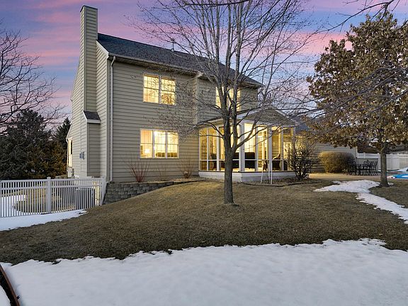 5th image of 1605 Mayflower Dr