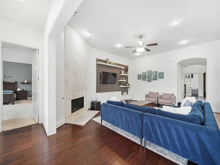 4119 Orchard Arbor Ln — Photo 11
