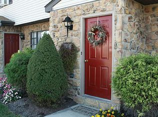 216 Magnolia St #216, Fleetwood, PA 19522