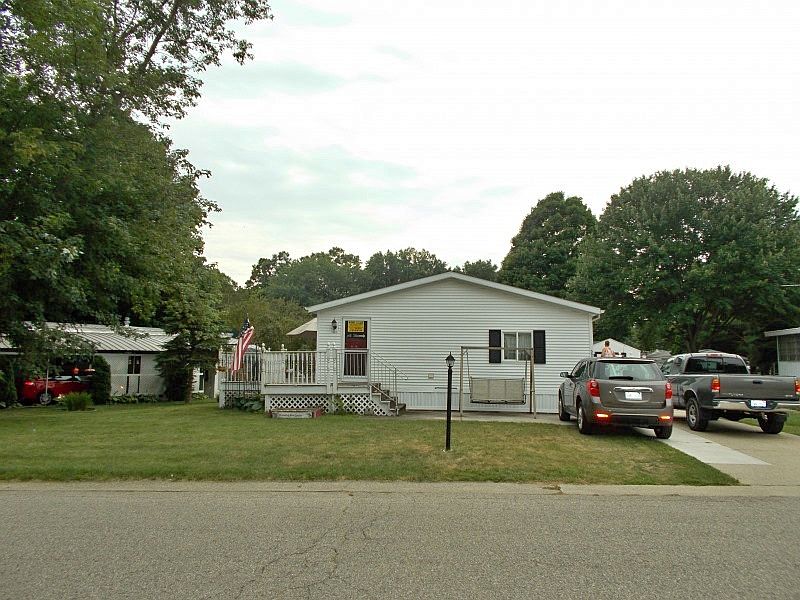 1st image of 5647 N Seagull Dr NE