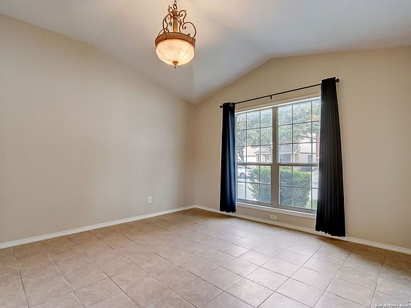 5th image of 7346 CONCERTO DR