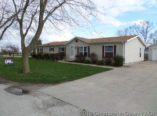 604 E Maple St, Ogden, IL 61859