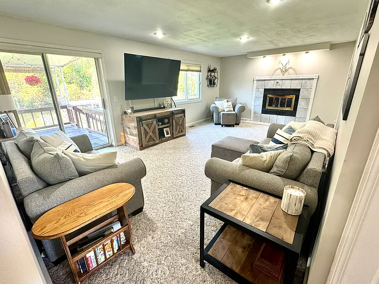 14232 Landings Way — Photo 14