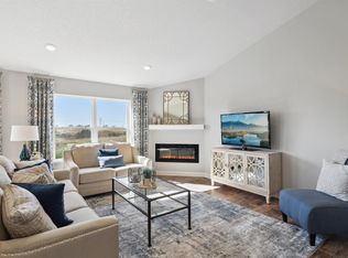 1941 Arcadia St, Shakopee, MN 55379