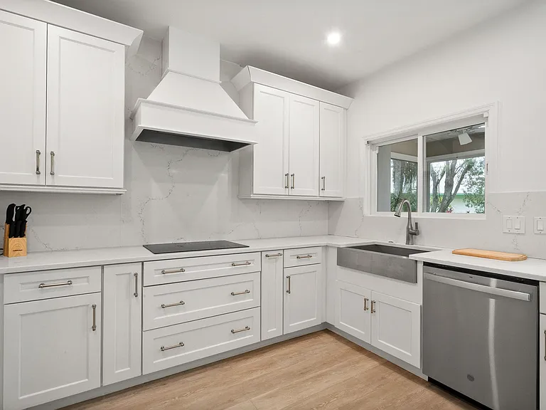 4381 SW Parkgate Blvd — Photo 14