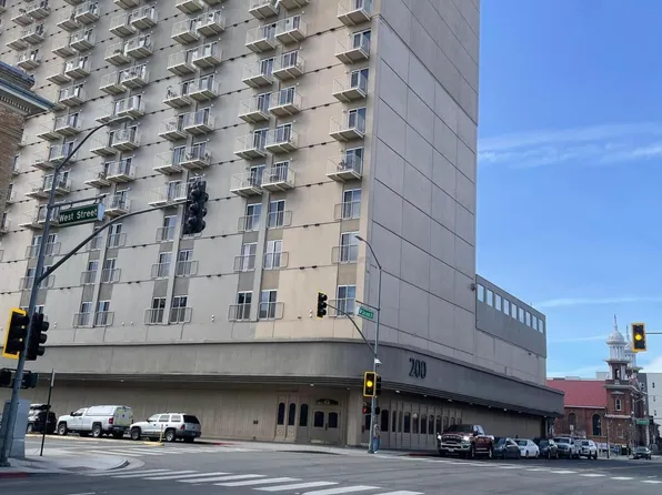 200 W 2nd St APT 1506, Reno, NV 89501