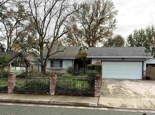 2075 Stonybrook Dr, Red Bluff, CA 96080