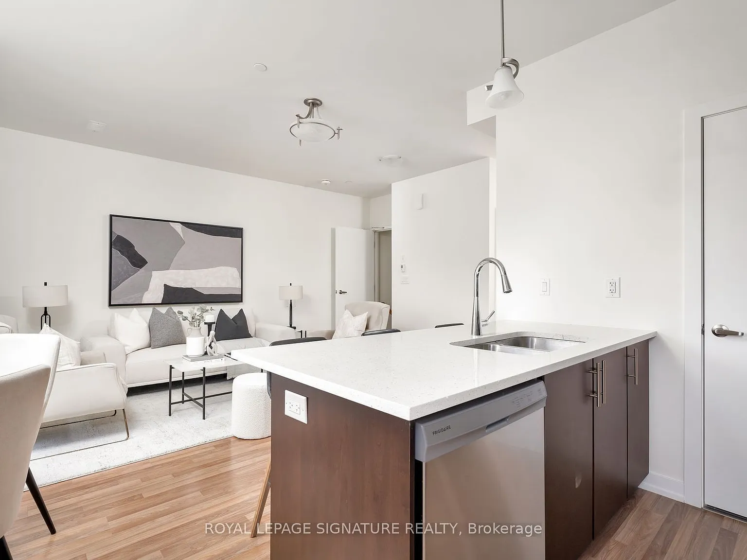 2 bed, $2,950 — Photo 3