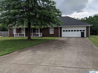 129 Hotts Ln, Madison, AL 35757