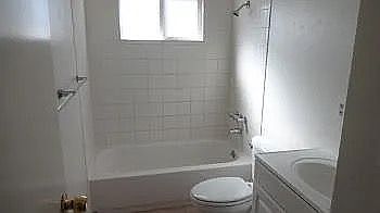 2nd image of 6285 Gunderson Blvd