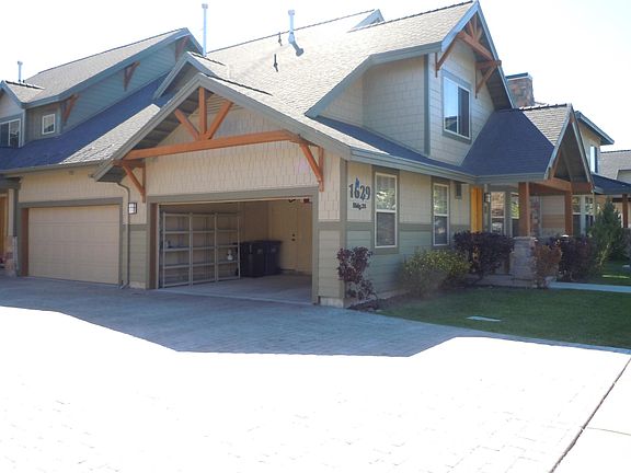 2 Car Garage with heated Driveway