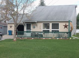 1040 Tanglewood Dr, Saint Helen, MI 48656