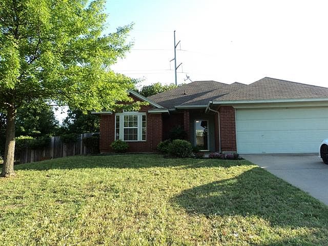 1st image of 611 Linda Ct