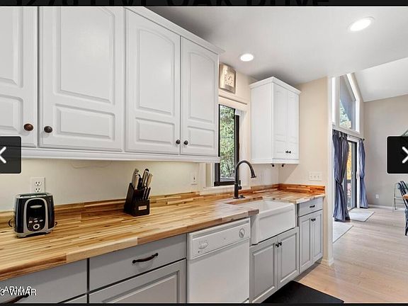 4th image of 5276 Live Oak Dr