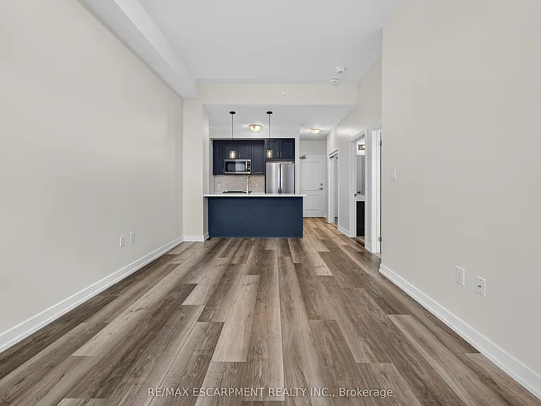 460 Dundas St E #522 — Photo 23