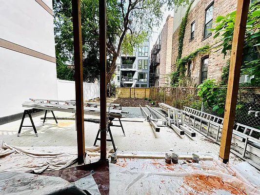 Rented by GROOME REALTY LLC | media 14