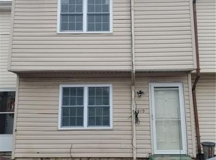 910 Harbour North Dr, Chesapeake, VA 23320