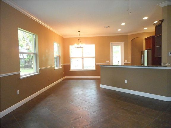 3rd image of 864 Bacon Ave