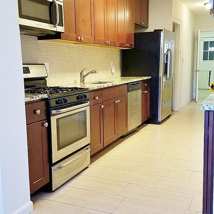 1st image of 2242 27th St #1