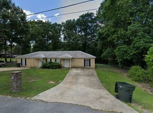 3 Jeep Rd APT B, Phenix City, AL 36869