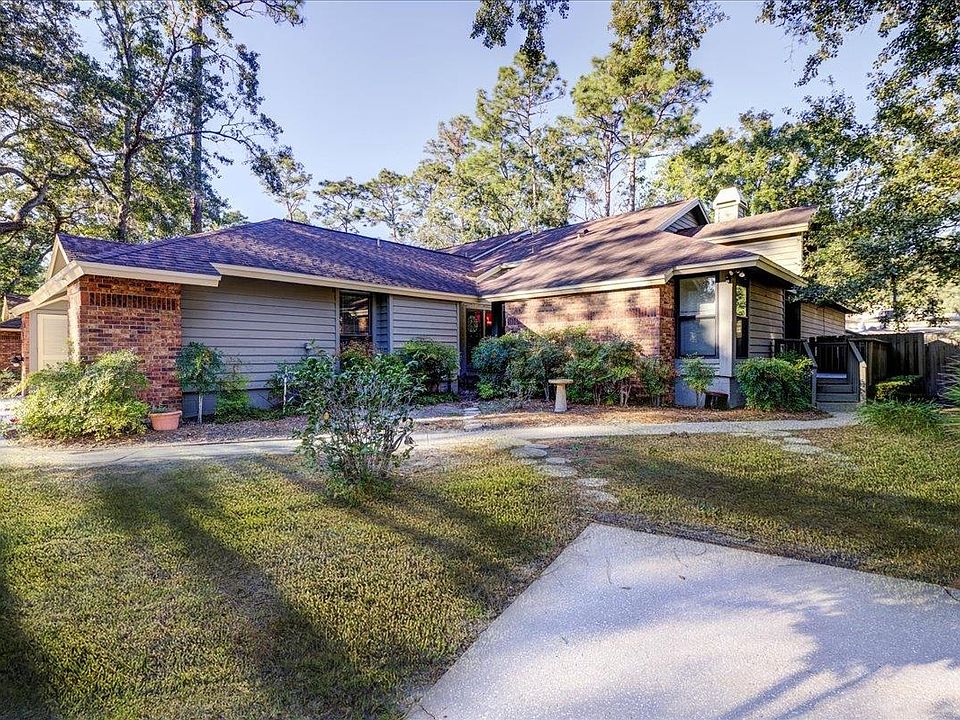1st image of 577 Pine Forest Trl