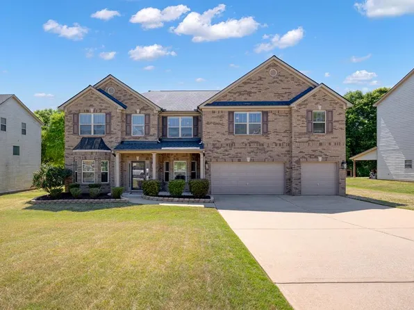 28 Riverside Dr, Fort Mitchell, AL 36856