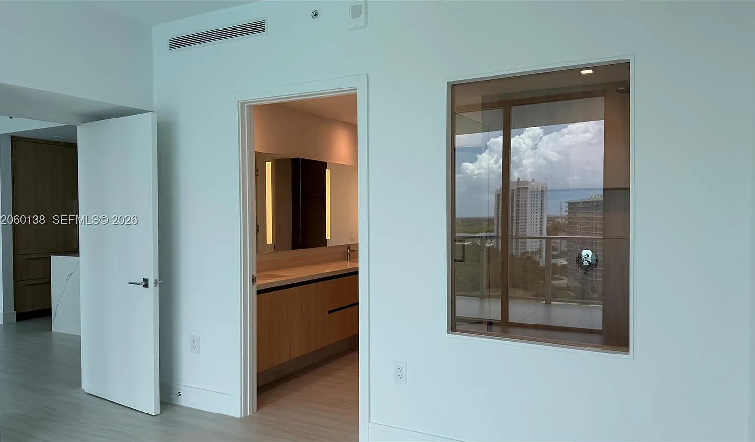 One Park Tower Condo — Photo 3