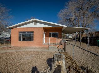 305 Reese St NE, Albuquerque, NM 87107