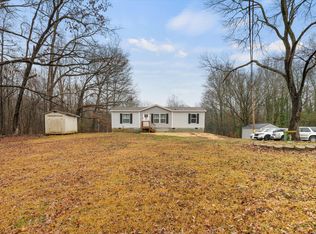 878 Glass Rd, La Fayette, GA 30728