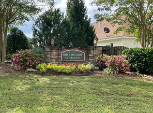 101 Crickhollow Cir, Lexington, SC 29073