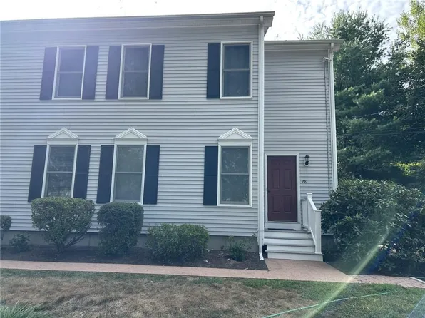 153 High St APT 28, Westerly, RI 02891