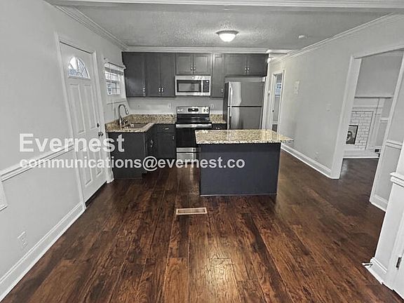 3rd image of 144 British Lake Dr