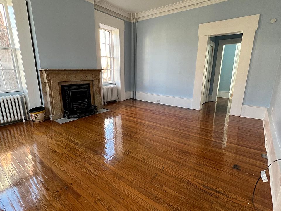 171 Broadway Norwich, CT Zillow