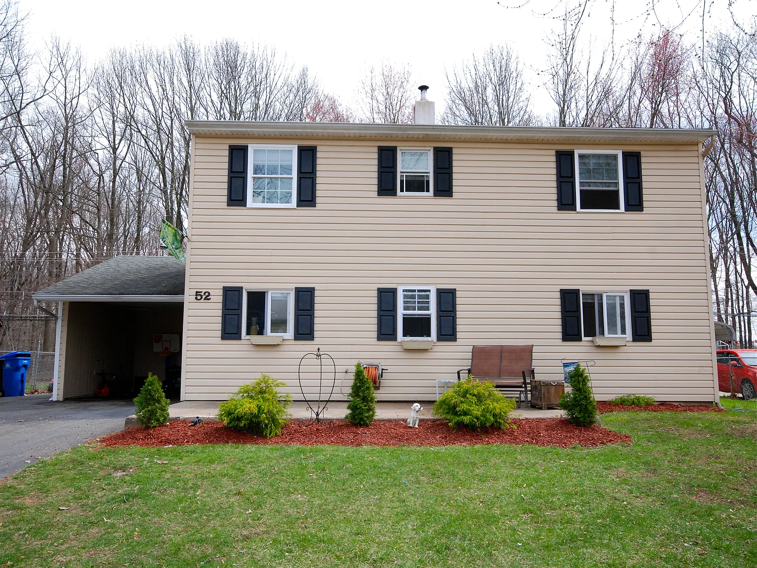 52 Roundwood Ln photo 1