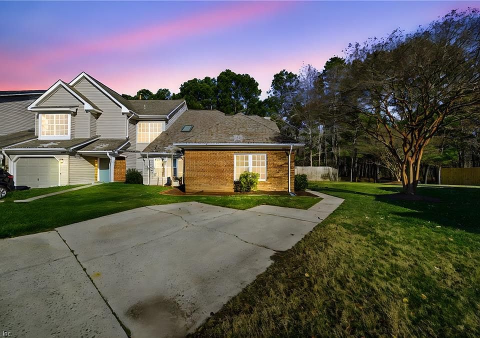 1st image of 2808 Wakehurst Ct