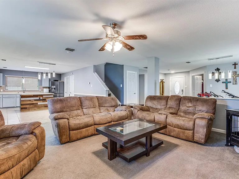 417 Niagara Falls Dr — Photo 8