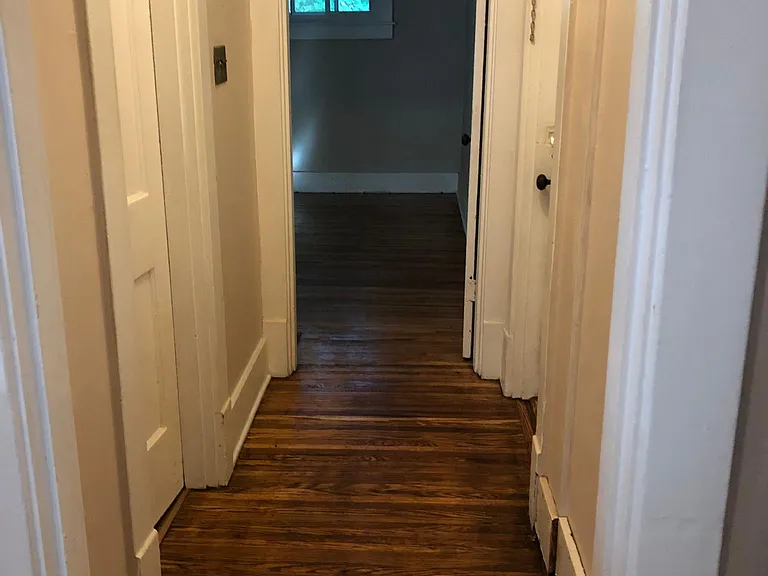 1228 Barret Ave — Photo 8