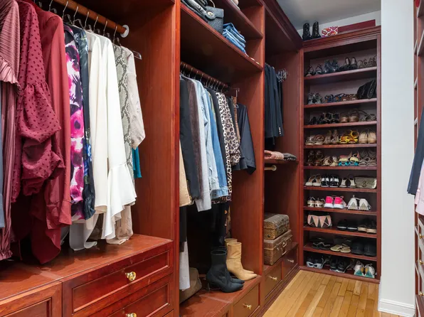 252 7th Avenue 8A image 12 of 12
