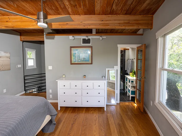 3404 Cedar St — Photo 13