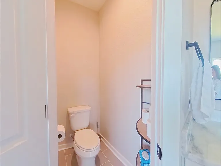 2105 Aleppo Ct — Photo 4