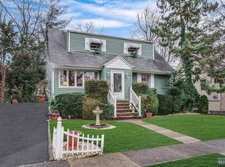 37 Preble Pl, Rutherford, NJ 07070