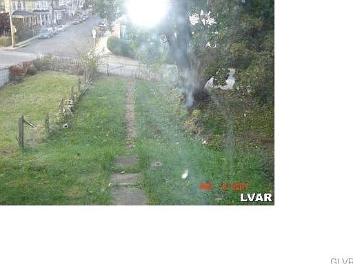 2nd image of 739 Northampton St
