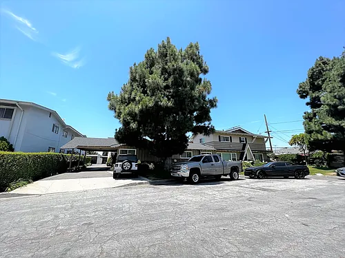 10505 Arrington Ave #F Photo 1