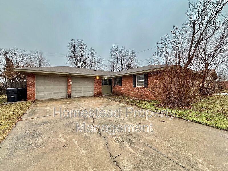 1st image of 3420 N Shannon Ave