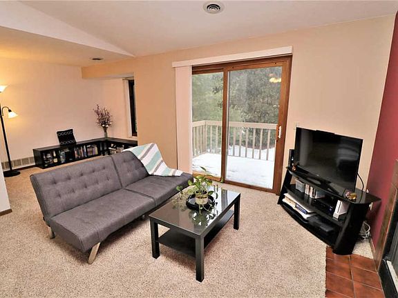 3rd image of 528 Triton Ave #528