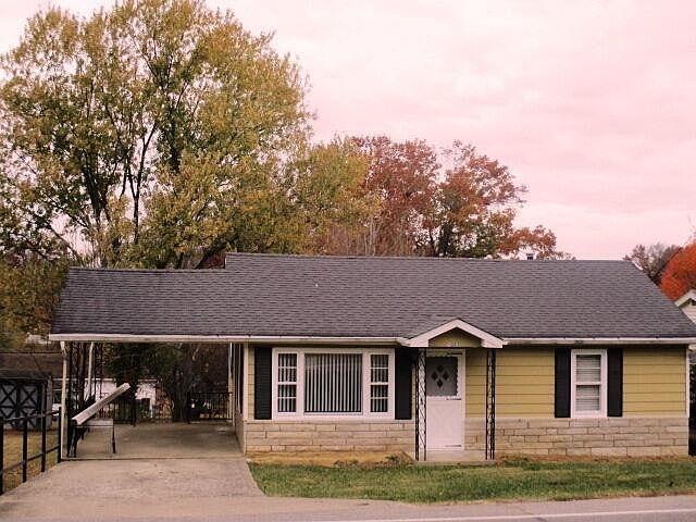 1st image of 1003 Main St