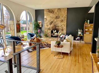 3411 E Enchanted View Dr, Cottonwood Heights, UT 84121